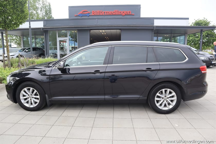 Bild 1 av Volkswagen Passat Sportscombi 2.0 TDI FWD 150hk Aut Backkamera Svensksåld