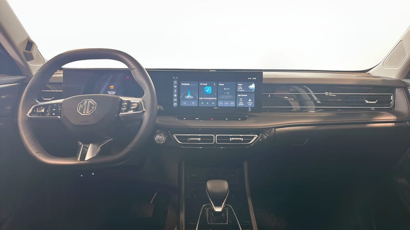 Bild 4 av MG HS PHEV LUXURY PLUG-IN HYBRID 100KM PÅ EL + 0% KAMPANJRÄNTA