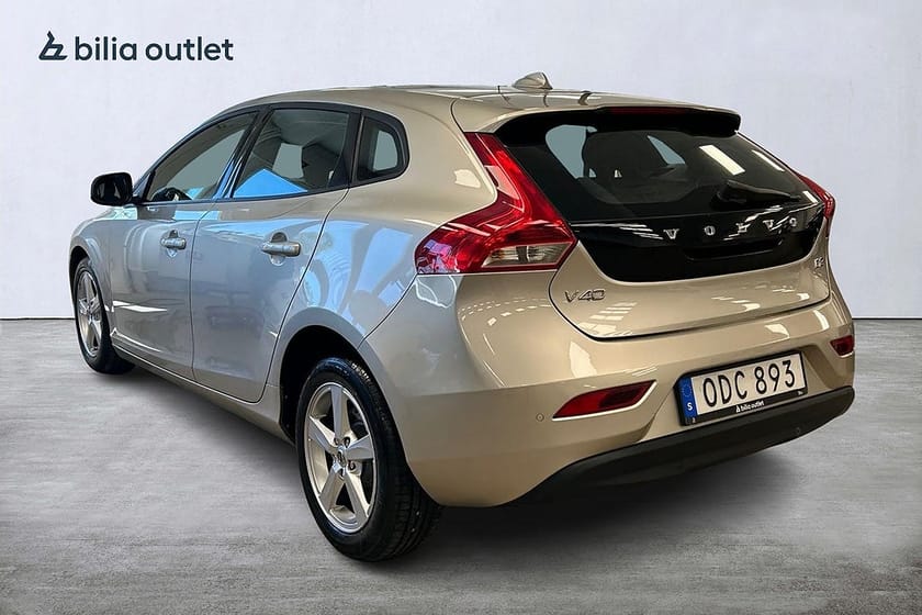 Bild 3 av Volvo V40 D2 Kinetic Parkeringsvärme PDC Bak Automat Kamrem Bytt