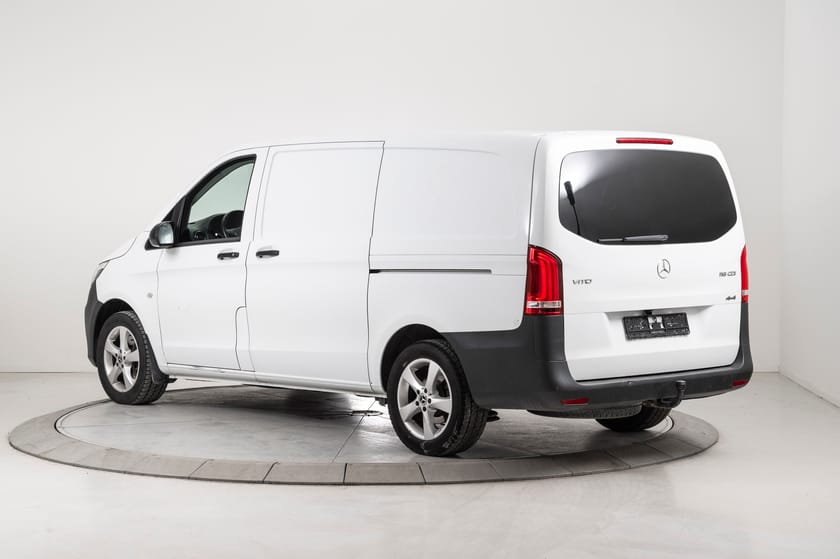 Bilde 3 av Mercedes-Benz Vito 116 CDI 4x4 3.0t V116 A2 4MATIC Auksjon! Les tekst!
