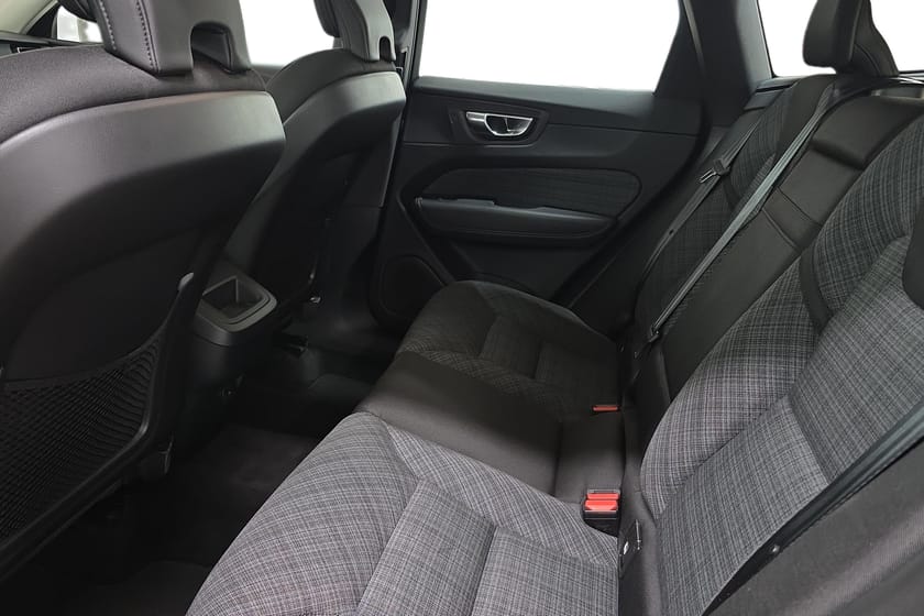 Bild 5 av Volvo XC60 B5 AWD Bensin Core/Google/Värmare/Backkamera/