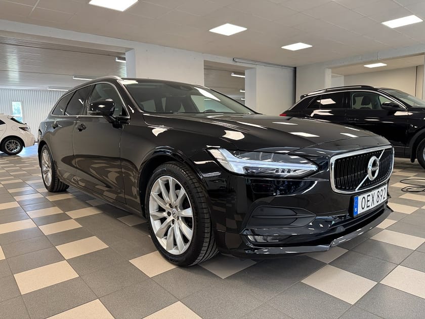 Bild 4 av Volvo V90 D4 Geartronic Momentum B-kamera Navi AppConnect drag