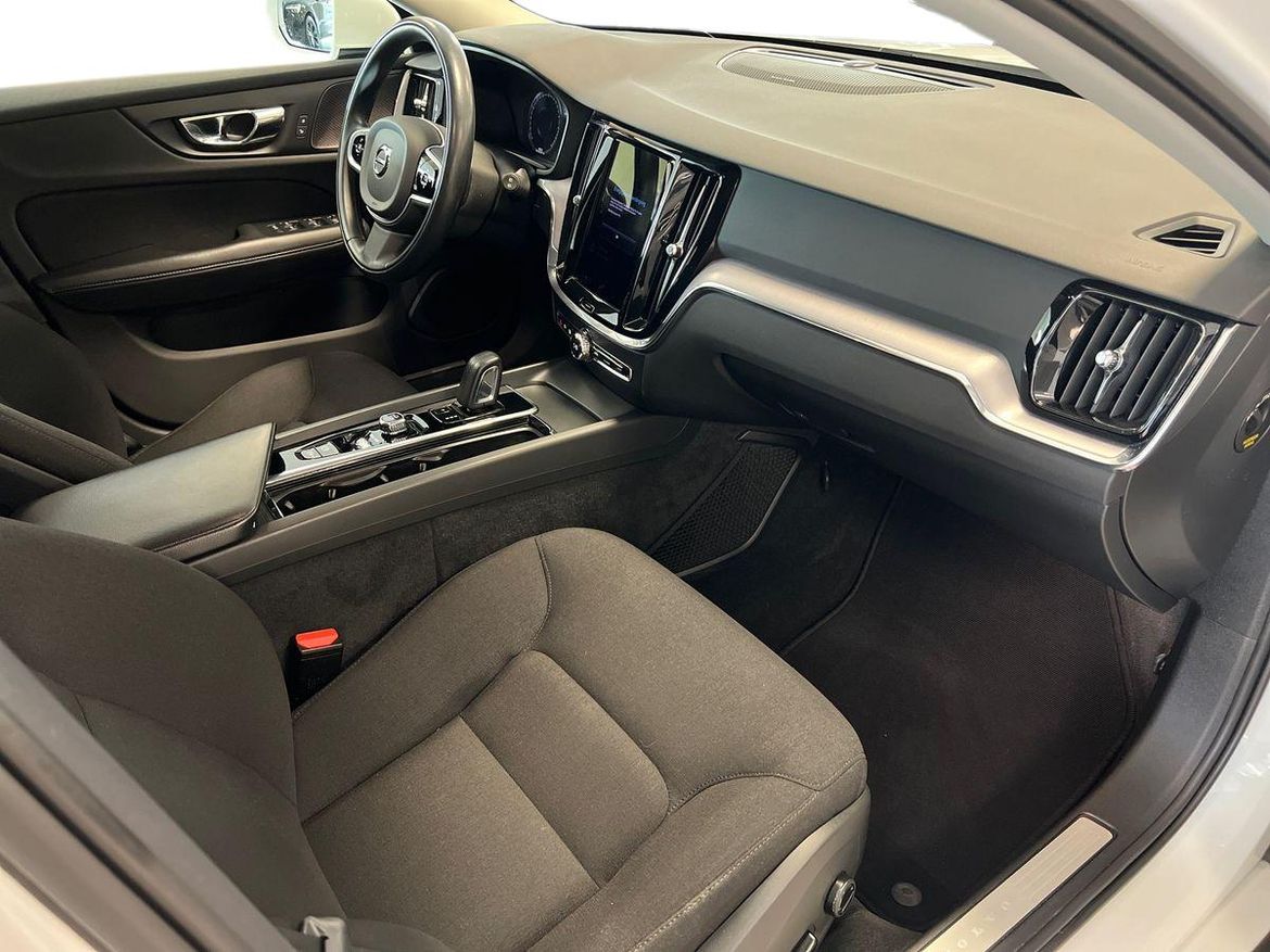 Volvo V60 2021 - miniatyr 13