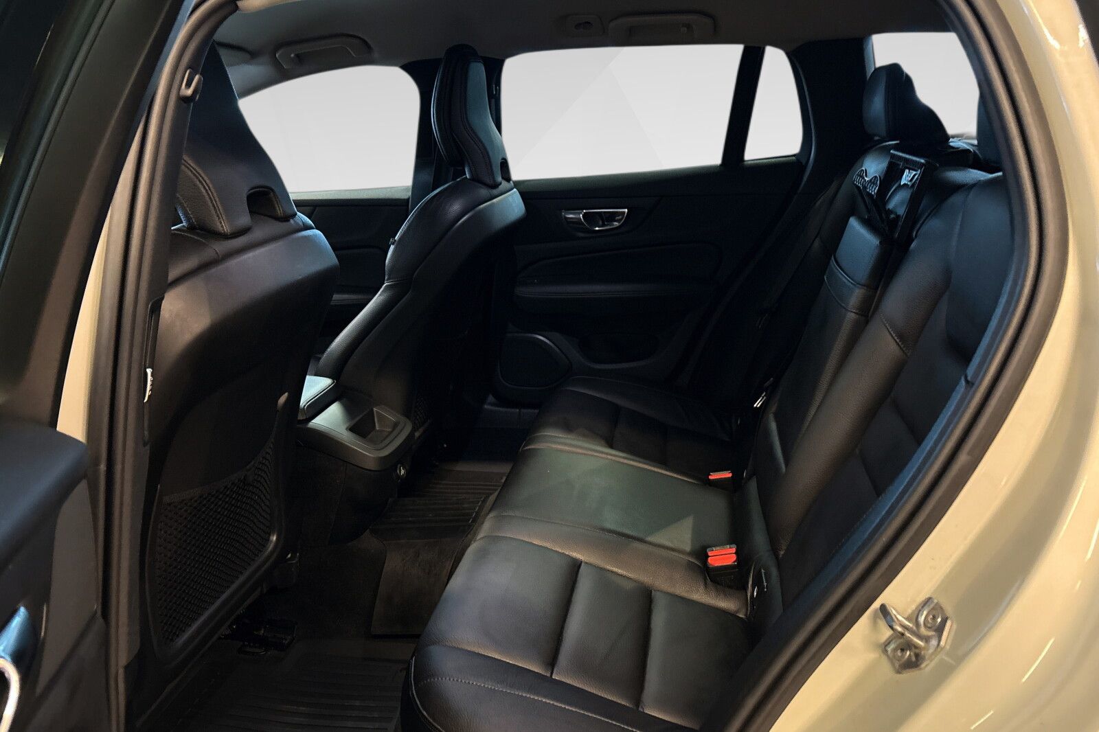 Volvo V60 bilde 18