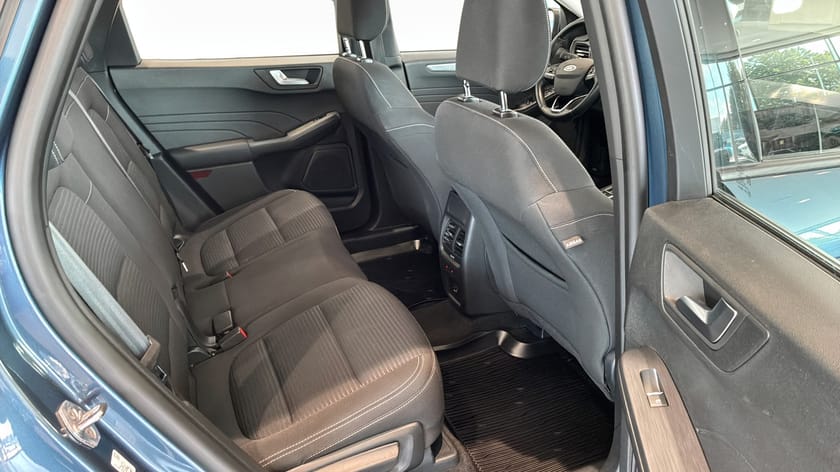 Bild 5 av Ford Kuga Plug-In Hybrid Titanium 225hk