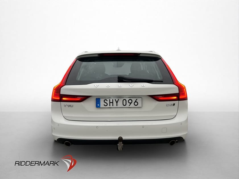 Bild 5 av Volvo V90 D3 150hk AWD Momentum Värmare Adaptiv-Fart Drag