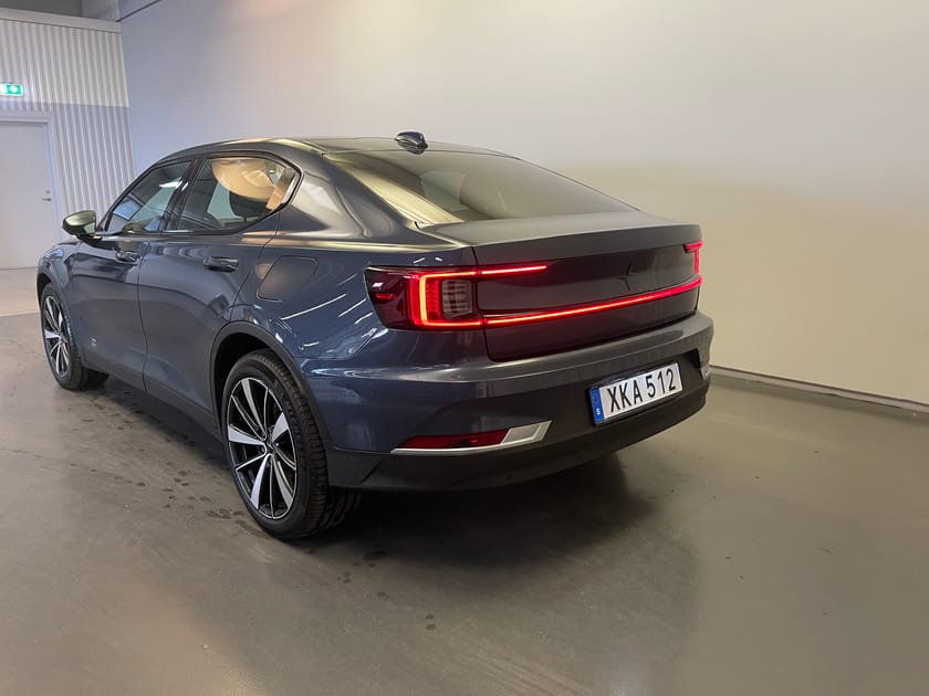 Bild 3 av Polestar 2 Long range Dual motor 78kWh Plus/ Elbagagelucka/ Navigation / BLIS/ Panorama/ 10.000kr tillbehör /