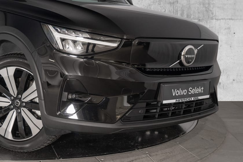 Bilde 2 av Volvo XC40 Recharge Twin Ultimate 408 hk. 360/Krok/Harman Kardon/Varmepumpe
