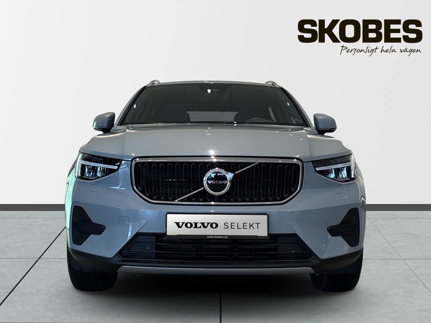 Bild 2 av Volvo XC40 B4 FWD Bensin Core