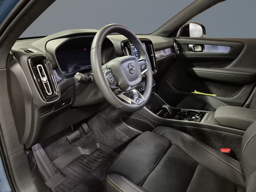 Bild 5 av Volvo EX40 Twin Motor Performance Plus//360-kamera//Drag//