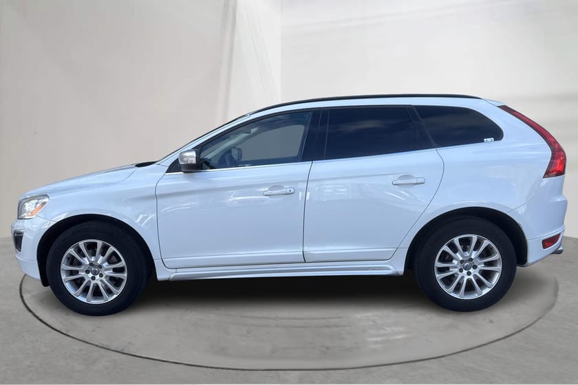 Bild 2 av Volvo XC60 2.0T 2WD (203hk) R-Design Dragkrok