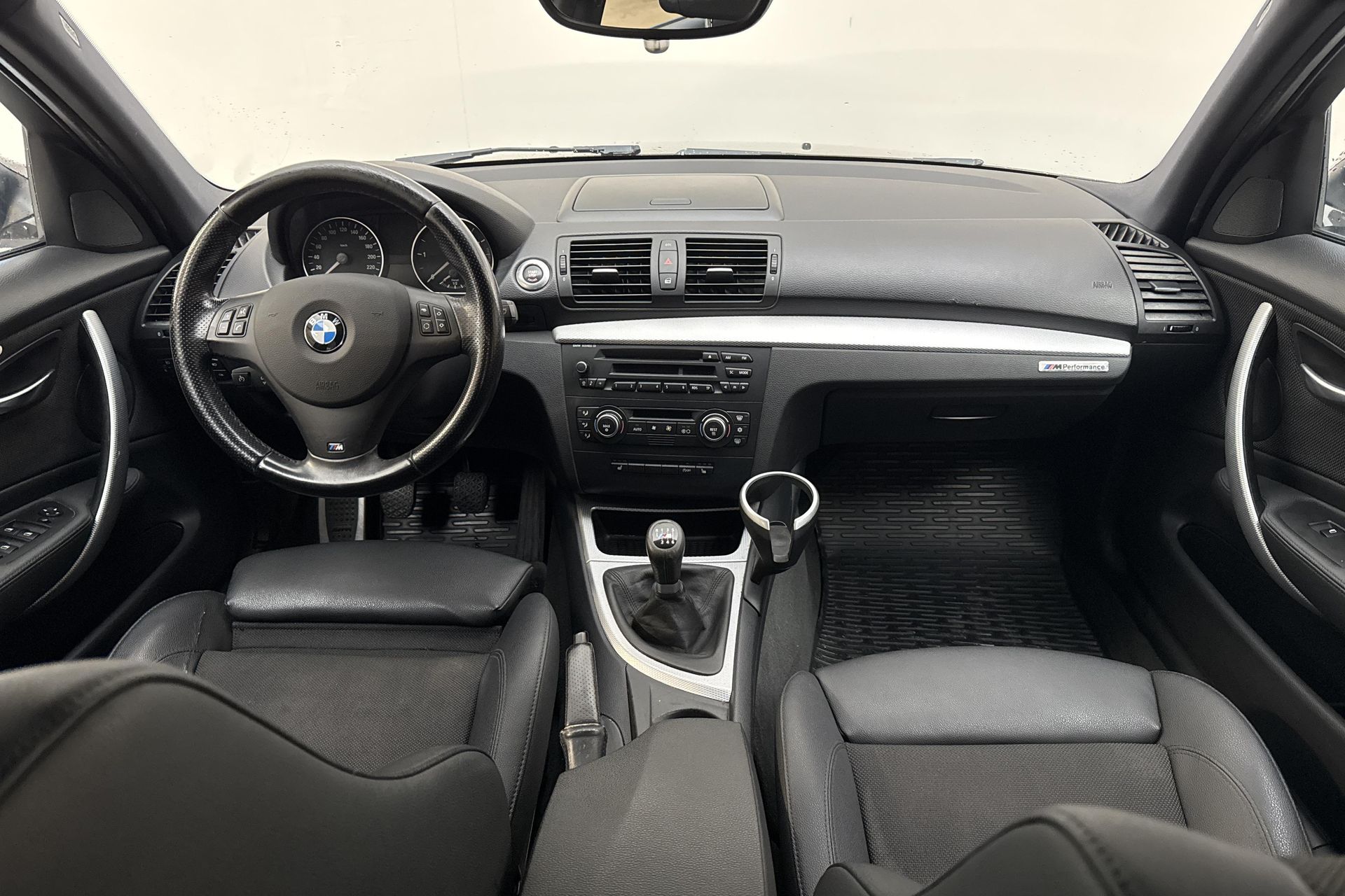 BMW 118 d 5-dörrars 2008, bild 7/10