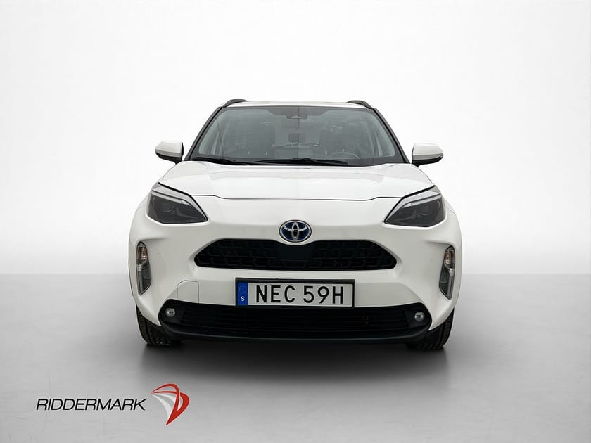 Bild 2 av Toyota Yaris Cross Hybrid AWD-i AWD 116hk Active Kamera Rattvärme MOMS