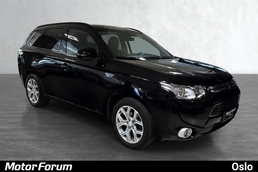 Bilde 3 av Mitsubishi Outlander PHEV Lav kilometer - Cruicekontroll - Ryggekamera -