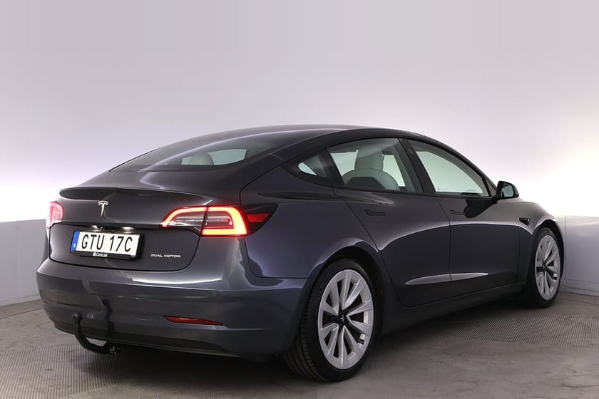 Bild 5 av Tesla Model 3 Long Range AWD Refresh Autopilot 19" Pano Drag