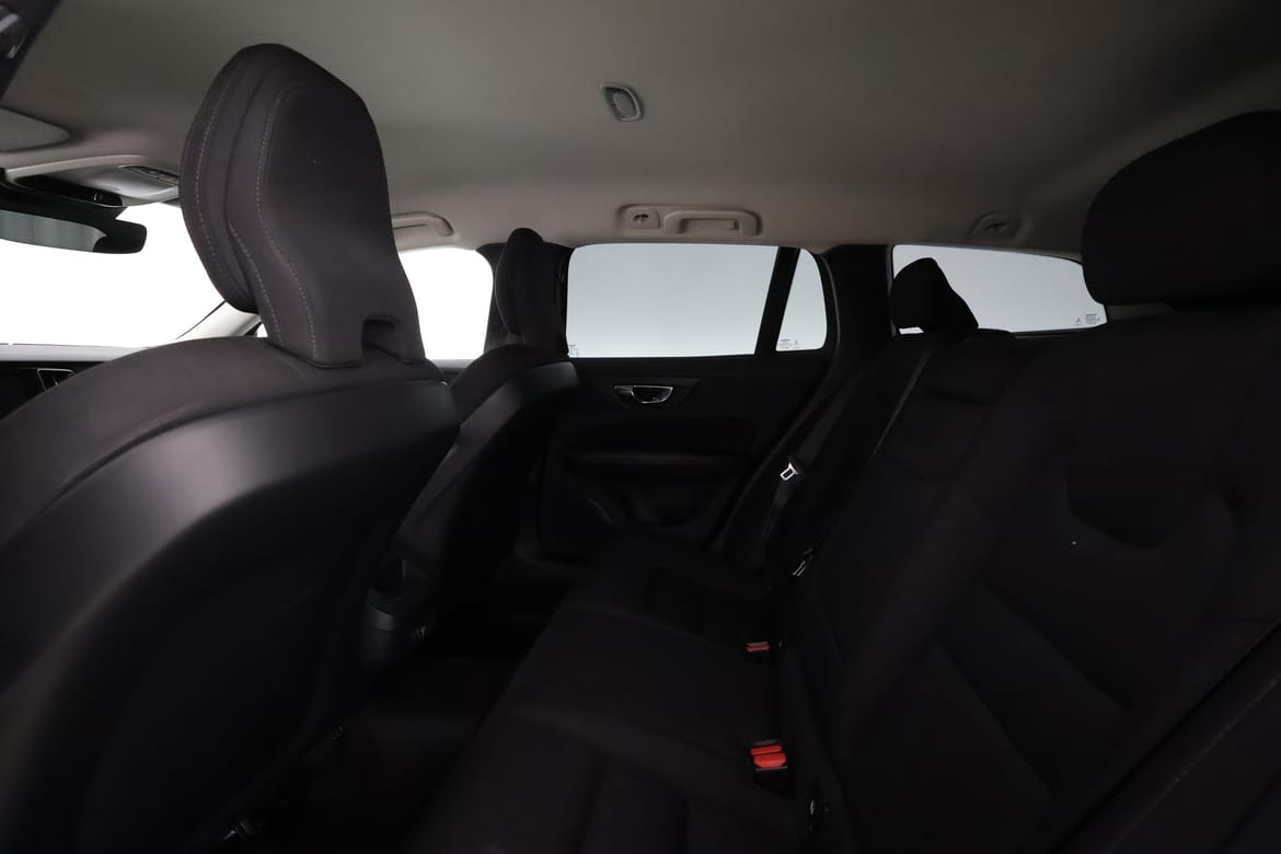 Volvo V60 2019 - miniatyr 10