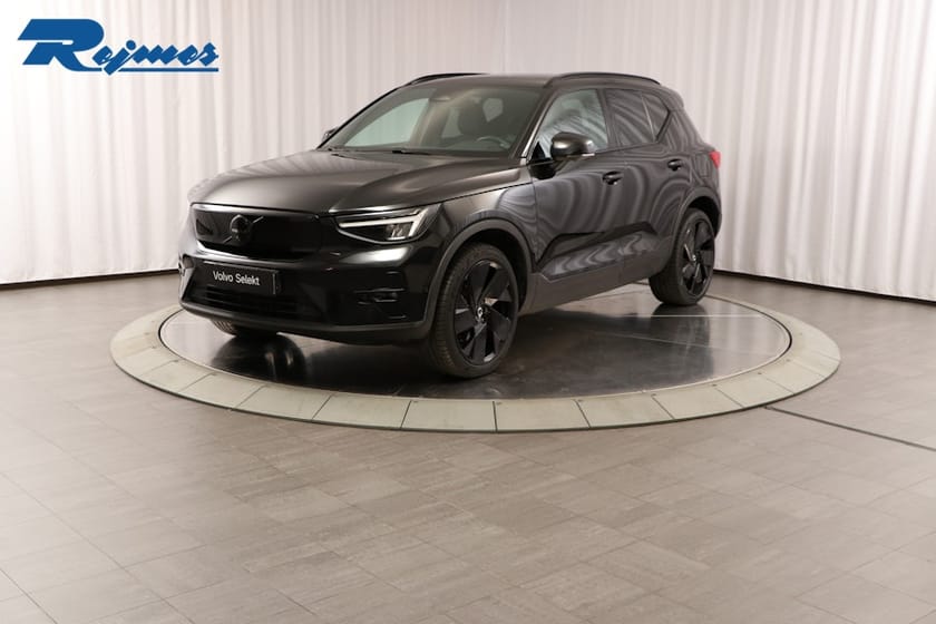 Bild 1 av Volvo EX40 Single Motor Extended Range M R Ultra Black Edt