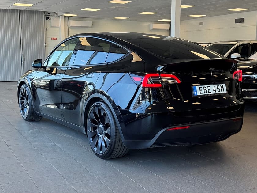 Bild 3 av Tesla Model Y Performance AWD Dual Motor 534hk 5525/mån