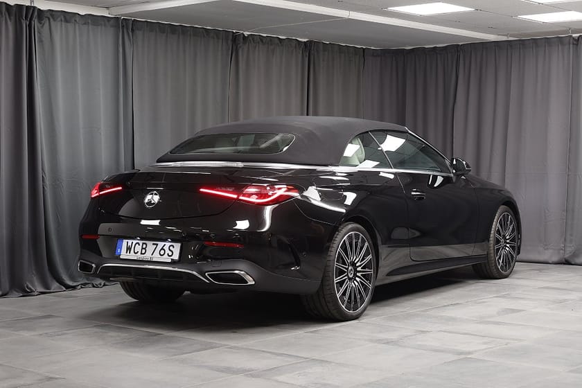 Bild 4 av Mercedes-Benz CLE 200 Cabriolet AMG Premium Burmester Keyless 360 Moms