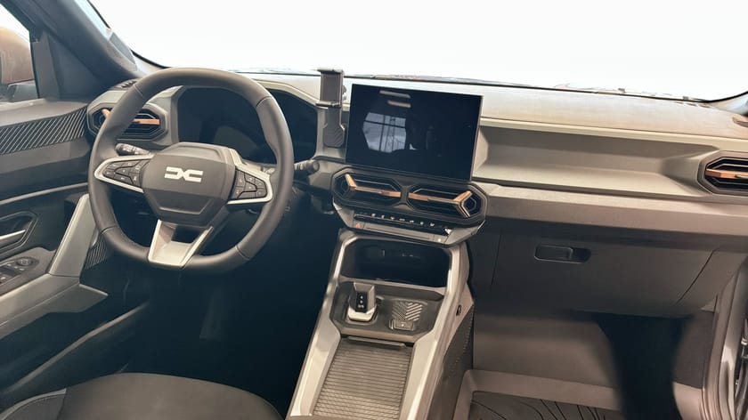 Bild 4 av Dacia Bigster Hybrid 155 Extreme DEMO