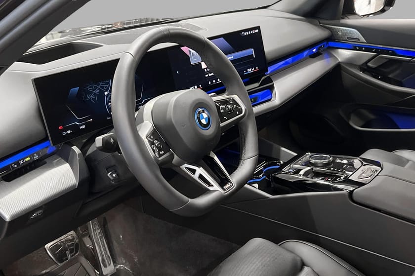 Bilde 5 av BMW i5 xDrive40 Touring FullyCharged, M-Sport,Pano,B&W