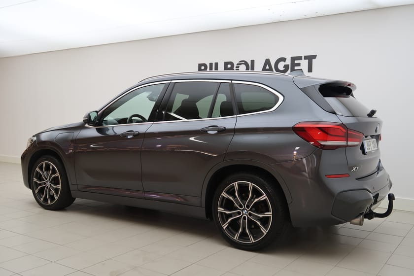 Bild 3 av BMW X1 xDrive25e M-Sport Dragkrok HarmanKardon
