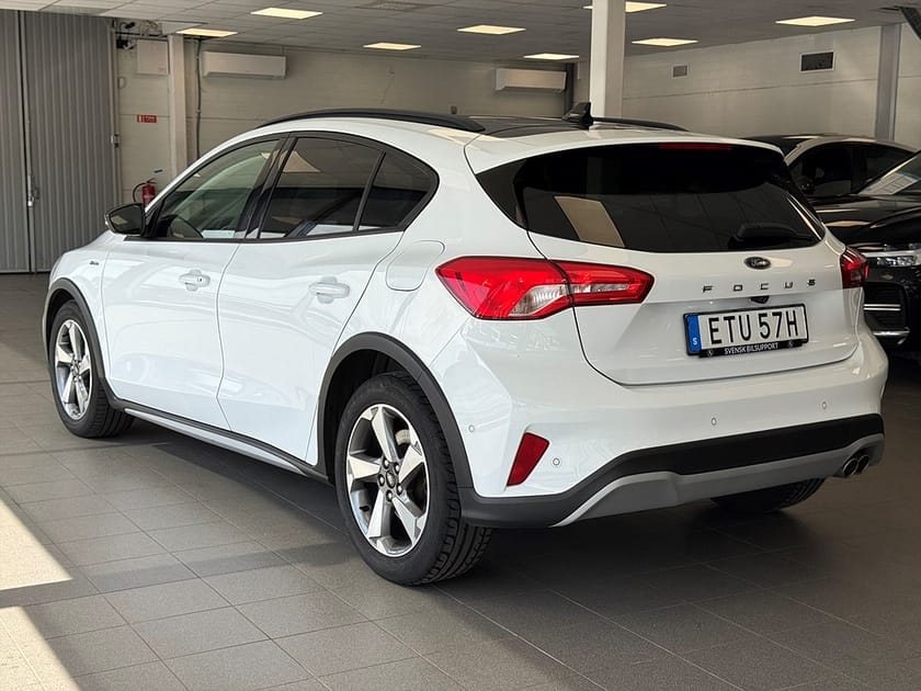 Bild 4 av Ford Focus Active 1.0 AWD Automat Launch Kamera *En ägare*