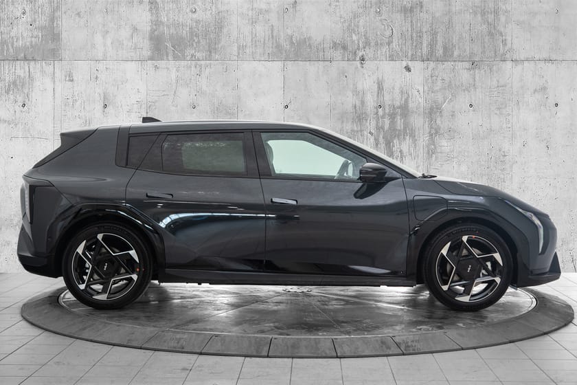 Bilde 4 av Kia EV4 Long Range GT Line 81,4 kWh | Skinn | 360Kam | H&K |