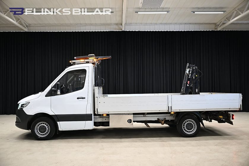 Bild 2 av Mercedes-Benz Sprinter 316 CDI Chassi 7G+ 163HK Automat|Flak|Kranbil|GPS|Backkamera