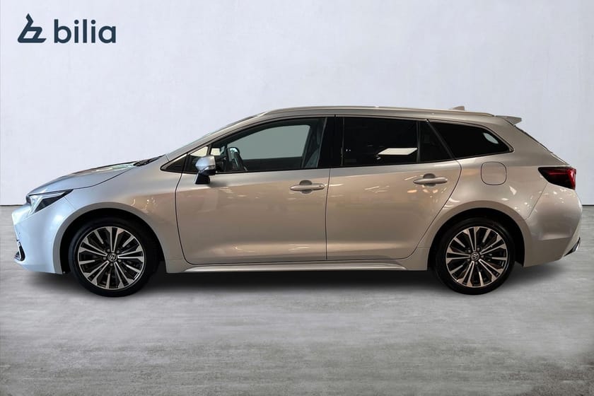 Bild 3 av Toyota Corolla Touring Sports Hybrid 1,8 Style Carplay Värmare Moms