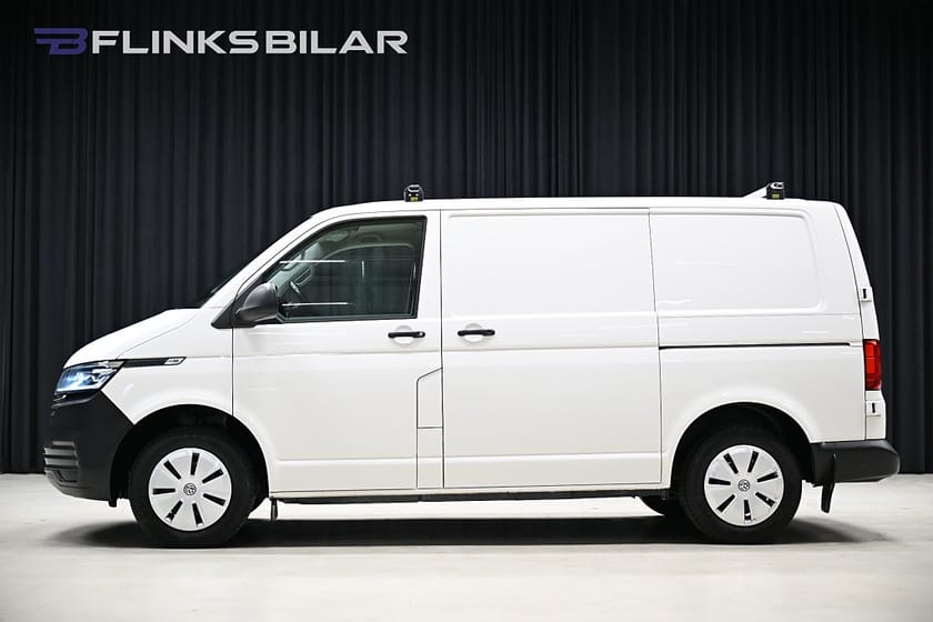 Bild 2 av Volkswagen Transporter DSG 150HK  Inredd|DUbbeldörr|LED|Drag|Värmare|Leasbar