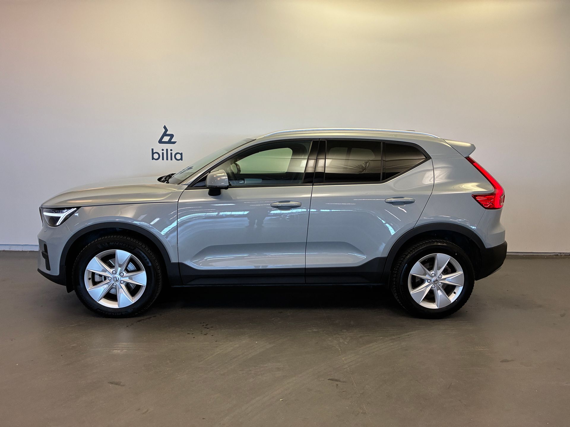 Volvo XC40 B4 FWD Bensin Core SE II 2024, bild 3/10