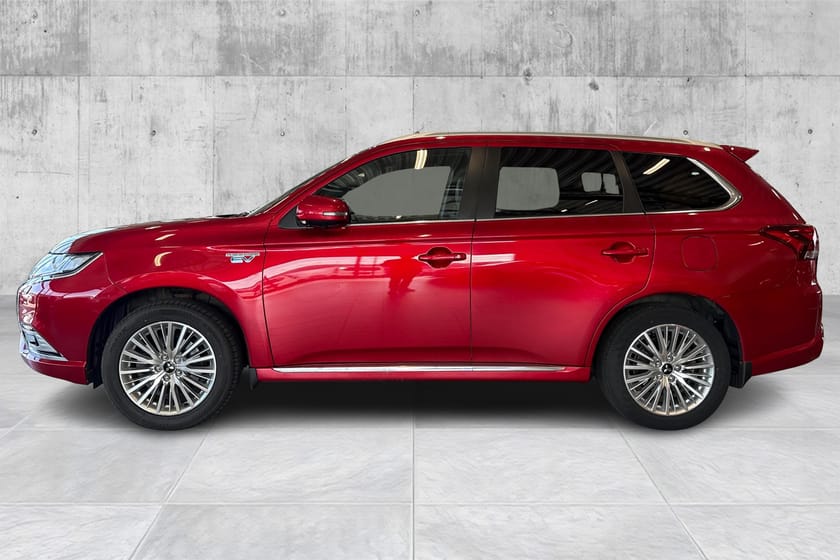 Bilde 2 av Mitsubishi Outlander PHEV PHEV/Instyle+/Krok/ACC/Oppv.rute/360°kam/Keyless+