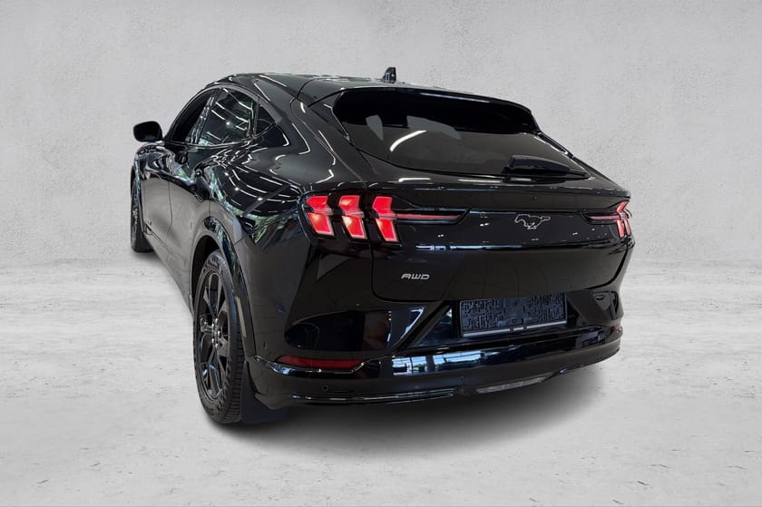 Bilde 3 av Ford Mustang Mach-E Long Range AWD LR / Premium/ B&O / 360° / Carplay