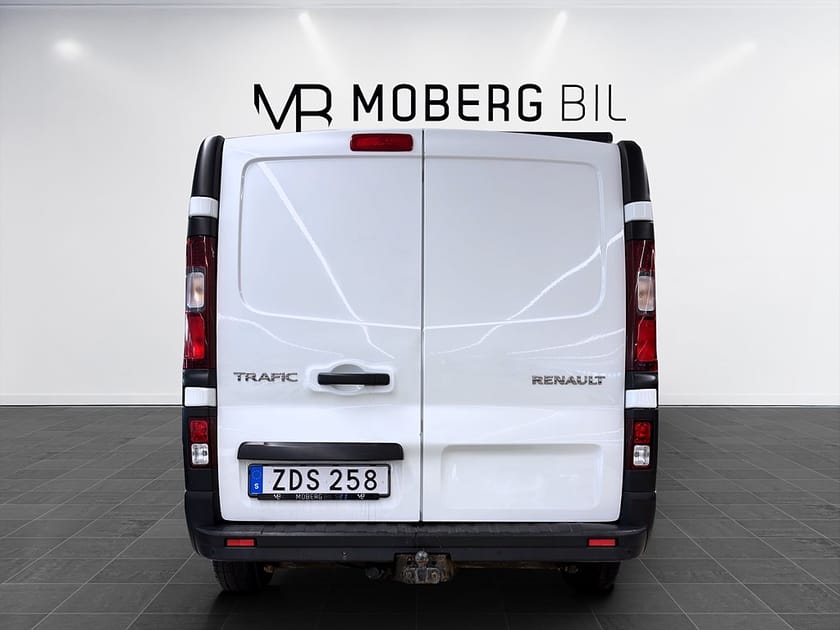 Bild 5 av Renault Trafic Skåpbil 120hk Helg på Moberg! L2 Drag Värmare PDC