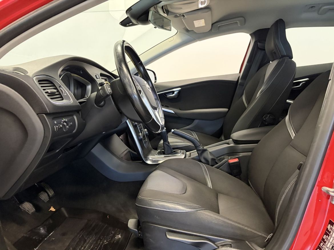 Volvo Volvo V40 — bild 7
