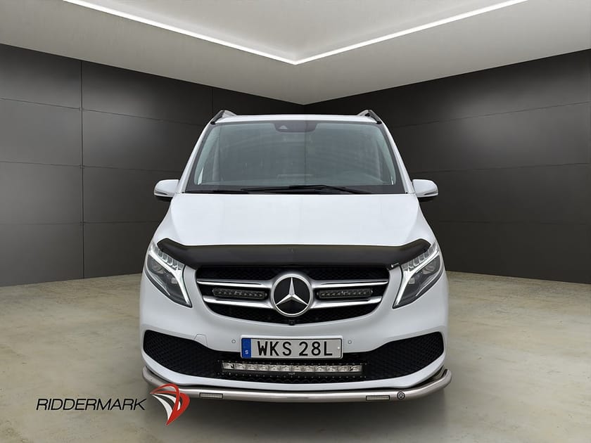 Bild 3 av Mercedes-Benz V 300d 4MATIC 3.2t 300 Avantgarde Värmare Drag El-dörr