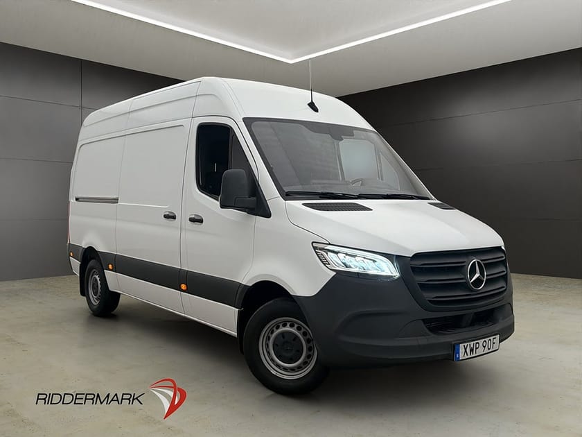 Bild 1 av Mercedes-Benz Sprinter 316 CDI Panel Van L2H2 Värm LED Drag B-Kamera Moms