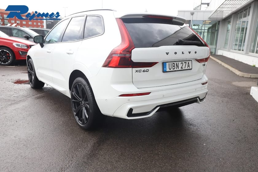 Bild 2 av Volvo XC60 T6 Plus Black Nordic Edition