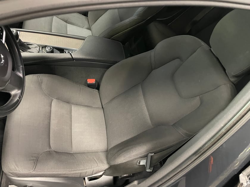 Bild 4 av Volvo V90 Cross Country D4 AWD SE