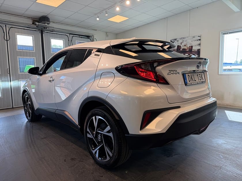 Bild 3 av Toyota C-HR Hybrid CVT X-Edition B-kamera Dödavinkel M-värmare MOMS