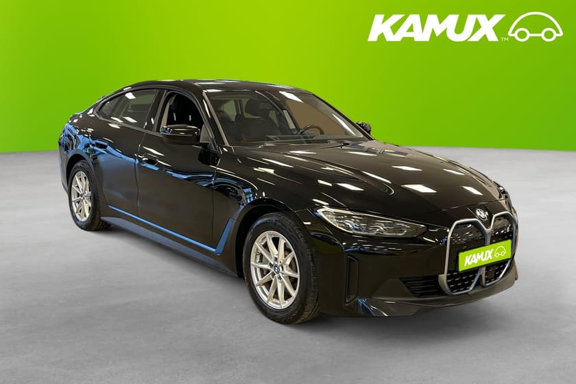 Bild 1 av BMW i4 eDrive40 Gran Coupé Cockpit Kamera CarPlay Drag MOMS