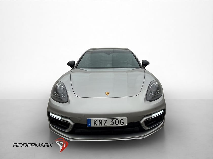 Bild 2 av Porsche Panamera 4 E-Hybrid Sport Turismo Pano PASM 14-Vägs