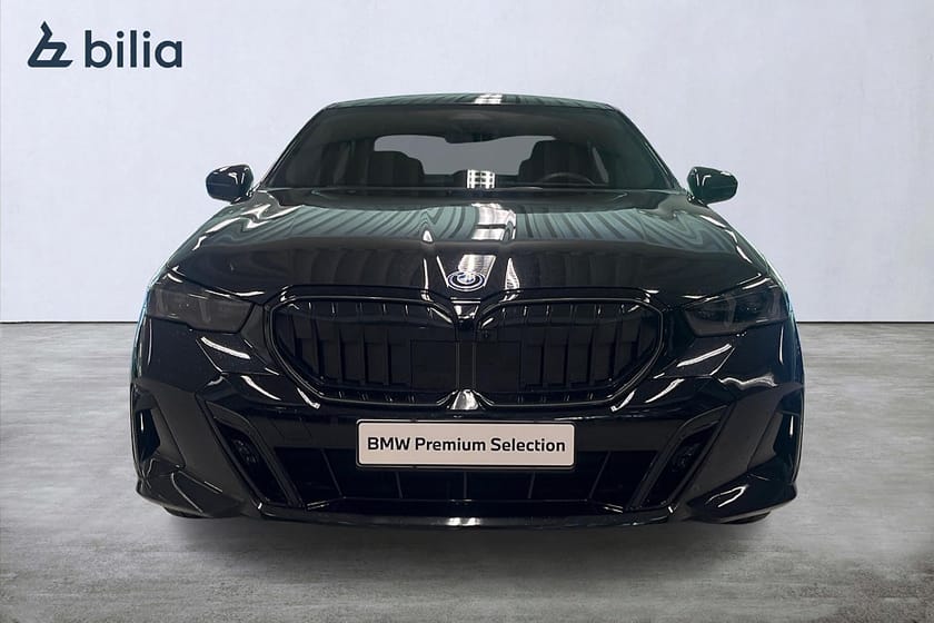 Bild 5 av BMW 530e M-Sport Pro Business | B&W | Panorama | Head-Up | Drag