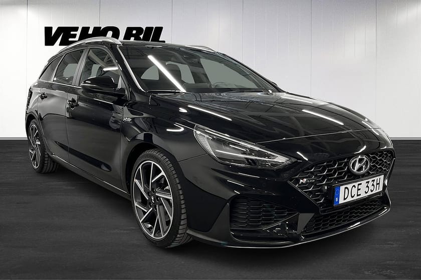 Bild 2 av Hyundai i30 Kombi 1.5 T-GDI DCT N-Line //SoV HJUL INGÅR//BACKKAMERA