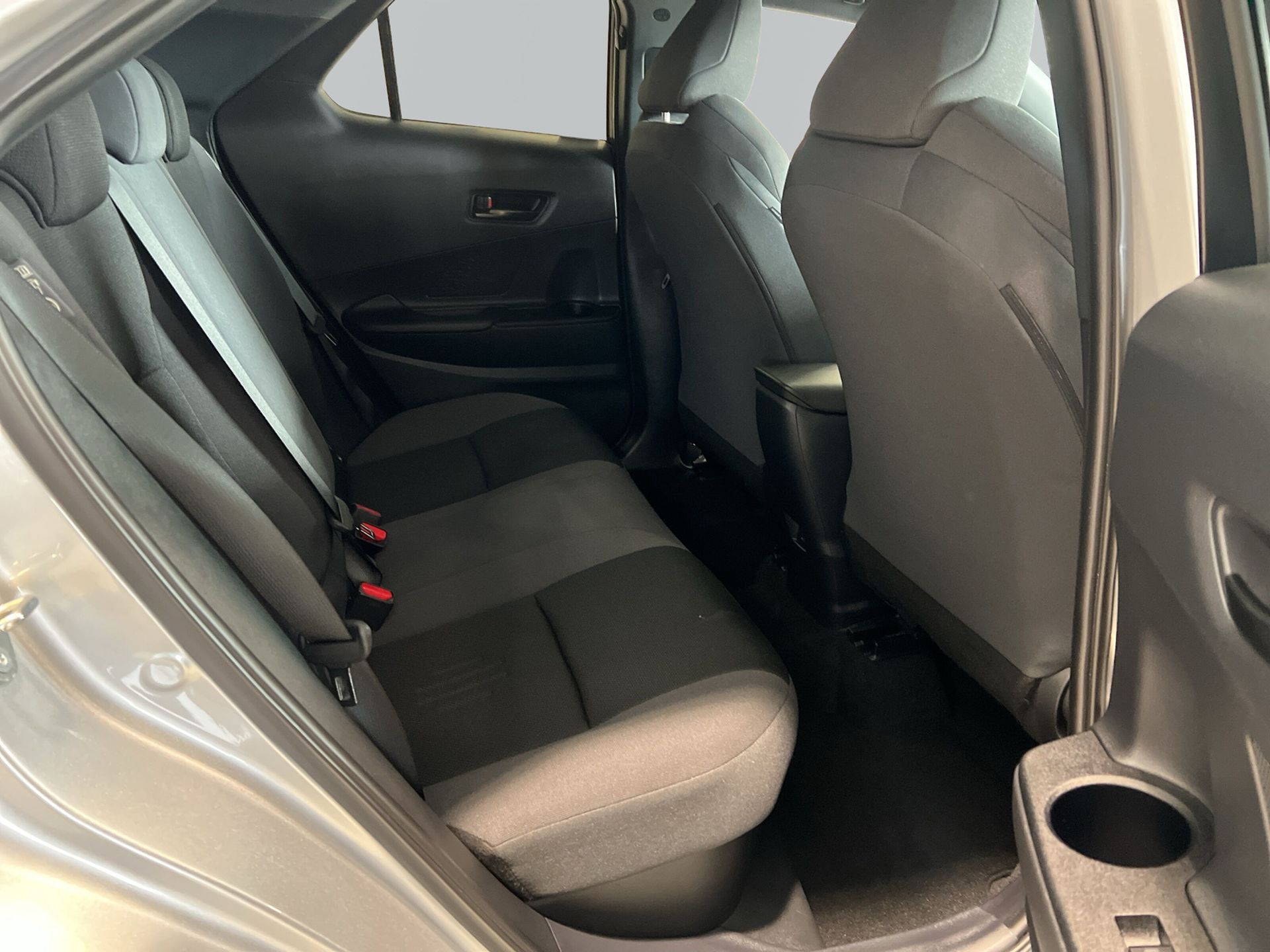 Toyota C-HR 2024, kuva 7/10