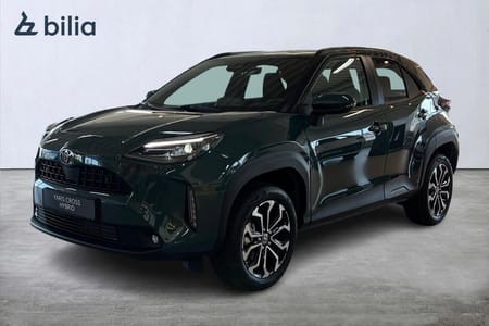 Toyota Yaris Cross Hybrid 130 1,5 ACTIVE PLUS SÄKERHETSPAKET - OMGÅENDE LEVERANS - NYBIL