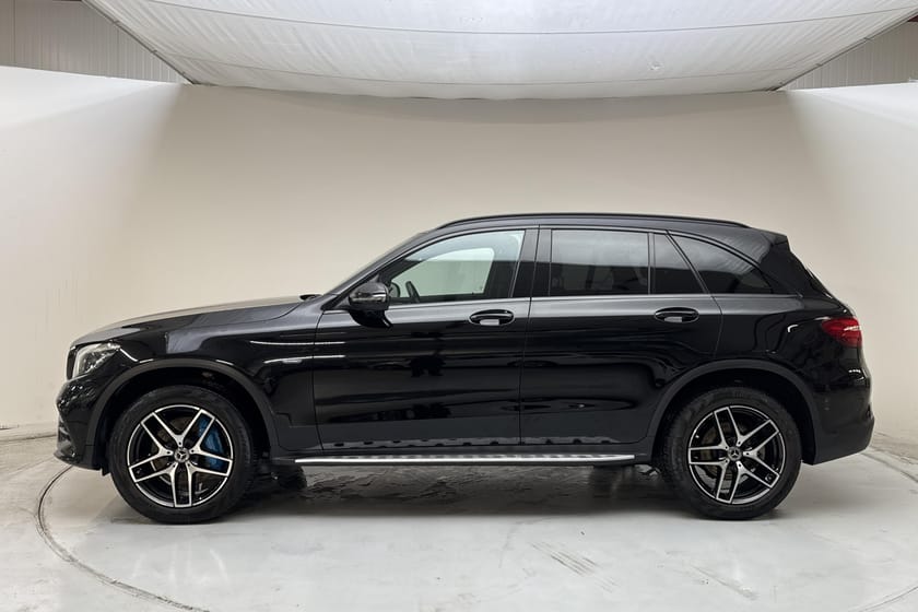 Bild 2 av Mercedes-Benz GLC 350 e 4MATIC (327hk) AMG Night Backkkamera