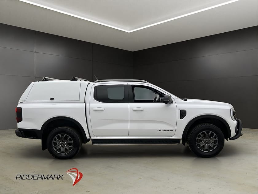 Bild 2 av Ford Ranger Dubbelhytt Wildtrak e-4WD Värm Drag Cockpit B&O Kåpa Moms