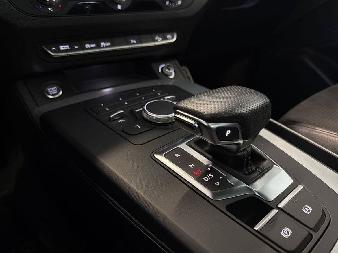 Audi Audi Q5 — bild 15